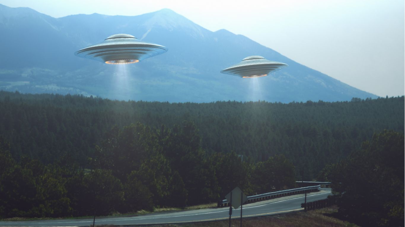 Here Are Some Scientists Arguing That UFOs Exist