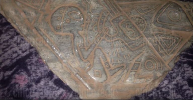 Mysterious Artifacts With Engravings of ‘Aliens’ and ‘Spaceships’ Unearthed in Mexican Cave