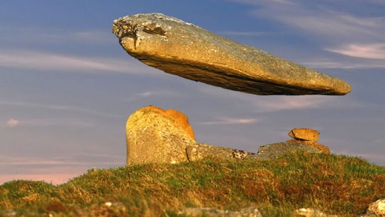 Ancient Civilization Used Sound Energy to Levitate and Contact Aliens