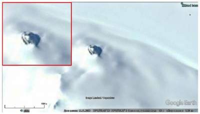 Photographs of Antarctica Have Found an Object Similar to a Flying Saucer