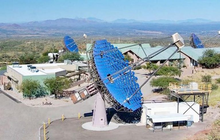 Powerful New Telescope Joins the Search for Possible Laser Pulses from Aliens