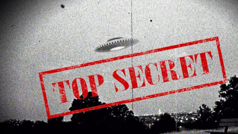 Tom DeLonge’s UFO Research Center is Making Politicians Demand Answers