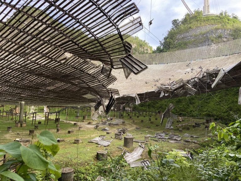 More Damage at Arecibo Alien-Hunting Facility