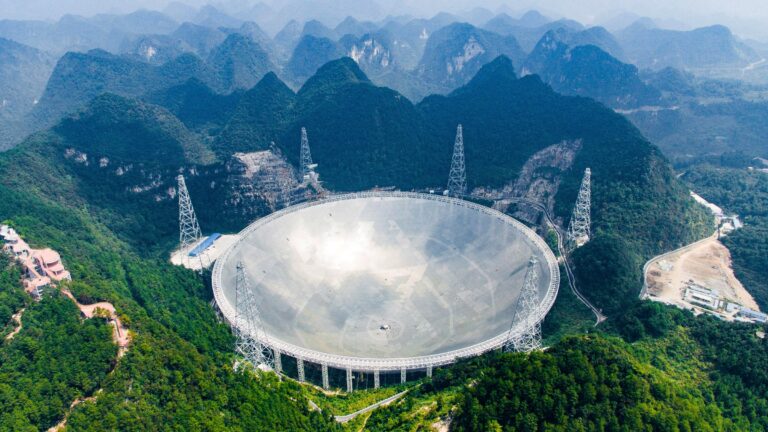 Chinese Telescope Now Open to Foreign Scientists