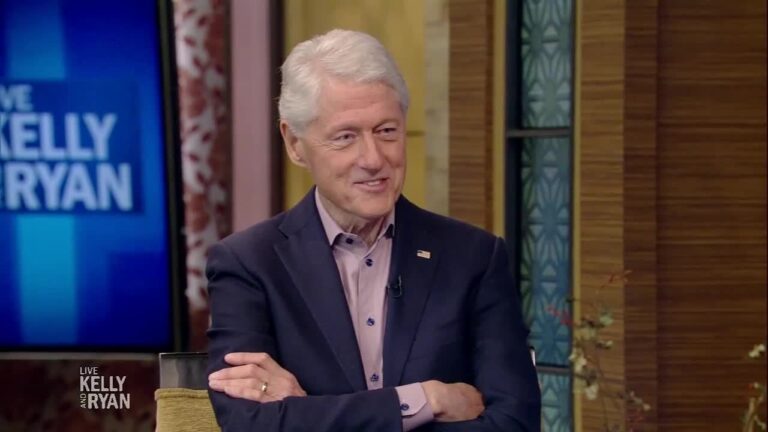 Bill Clinton Thinks Aliens Could Be Real
